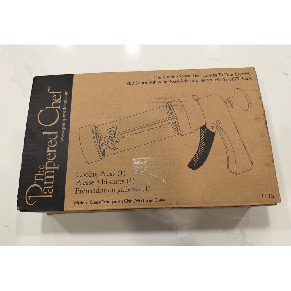 Pampered Chef Cookie Press 1525 16 Discs White Kitchen Baking Tool Set